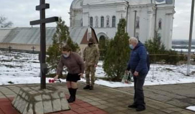Вшанували пам'ять жертв голодоморів