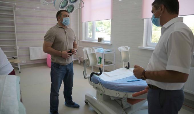 Районній лікарні – нове інфекційне відділення, а дитсадочку – модульну котельню, - підсумки поїздки Сергія Гайдая до Біловодщини