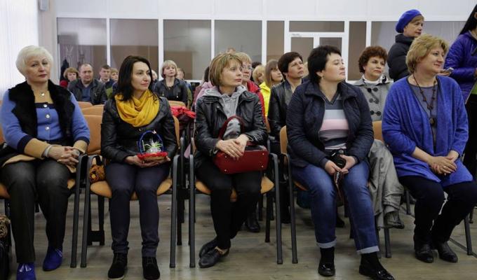 Освітяни Луганщини продовжують проект Юрія Гарбуза «Змінимо країну разом!»