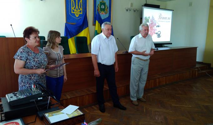 Поздоровили медичних працівників району