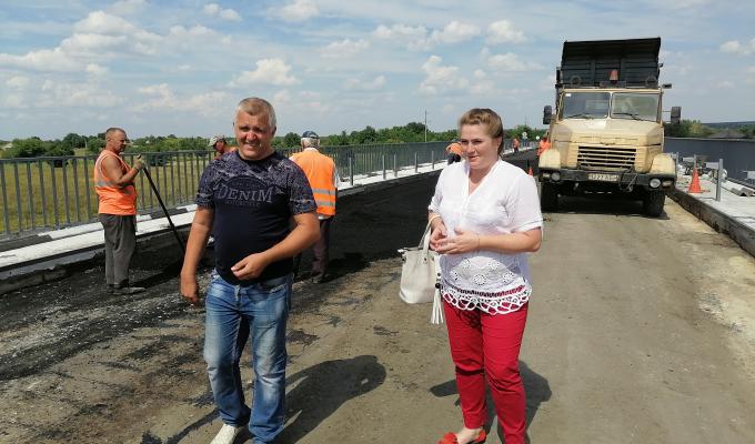 Ремонт доріг в районі продовжується