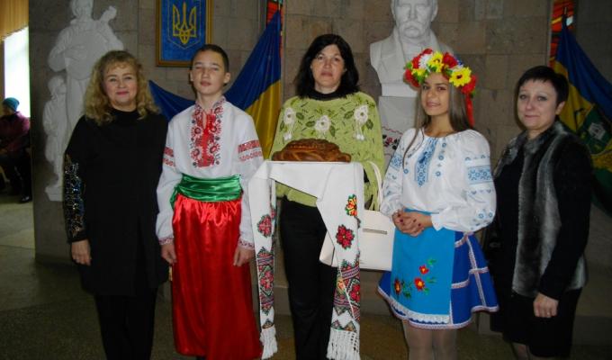 Біловодська гімназія зустріла колегу зі Львівщини