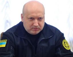 Захоплення моряків і воєнний стан: про що Турчинов говорив із представником НАТО