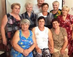 У чому користь бджолиного меду. Як вибрати, вживати та зберігати мед.
