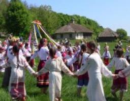 Запрошуємо на обласний фестиваль української народної іграшки та гри