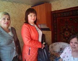 Малозабезпечених ветеранів війни привітали з Днем Перемоги