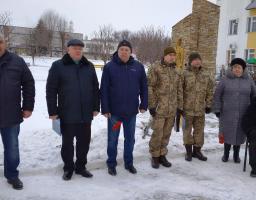 Урочисте покладання квітів до пам’ятника воїнам, загиблим у роки Другої світової війни