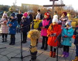 Вшанували пам'ять жертв голодоморів