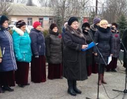 Урочисте покладання квітів до пам’ятника воїнам, загиблим у роки Другої світової війни